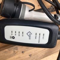 Charger per auto elettrica