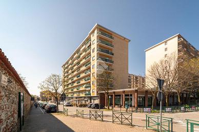 2 LOCALI A GRUGLIASCO