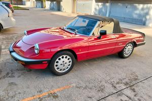 alfa romeo 1600 spider 