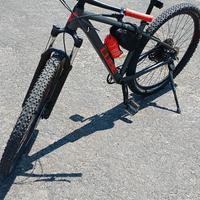 Bicicletta Cube 29