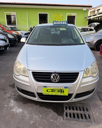 Volkswagen Polo 1.4/69CV TDI 5p. Trendline PERFETT