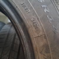 Set di 4 gomme termiche