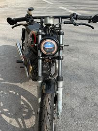 Moto guzzi cafe racer