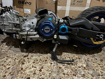Motore t max 2018