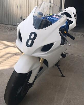 Suzuki gsx r 600