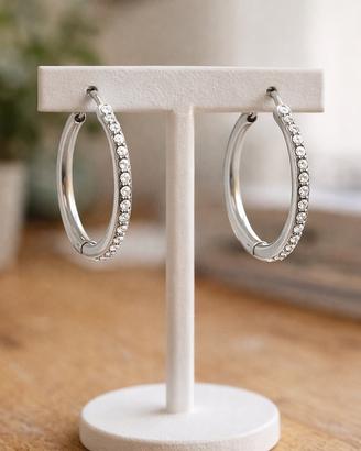 Orecchini, cerchio 8 mm titanio con zirconi