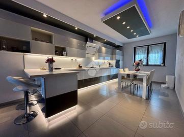 4 LOCALI A CASTAGNOLE PIEMONTE