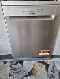 lavastoviglie hotpoint ariston