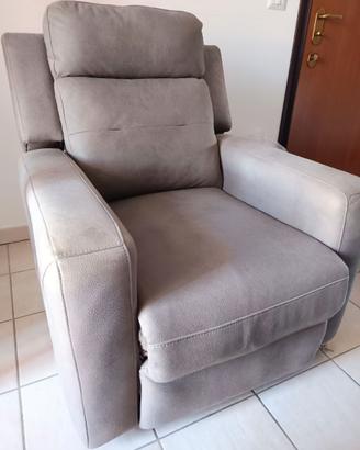 Poltrona reclinabile