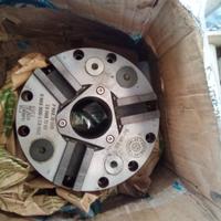 Autocentrante autoblok per angelini