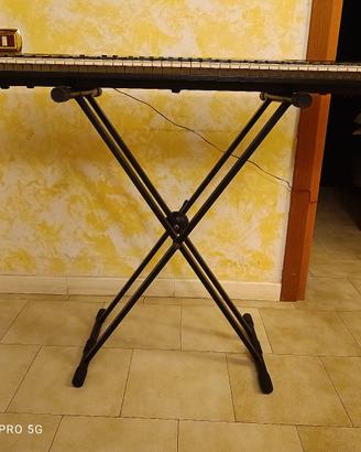 Tastiera Korg DP-80