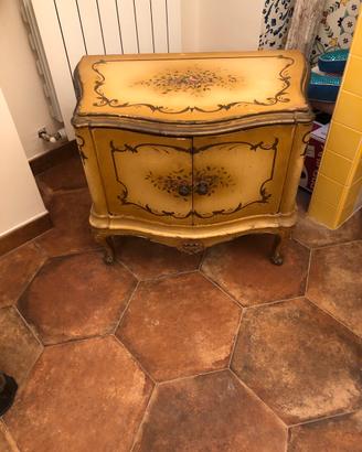 Comodini  stile Veneziano