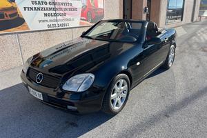 MERCEDES-BENZ SLK 200 SOLO KM.9700 UNICOPROPRIETAR