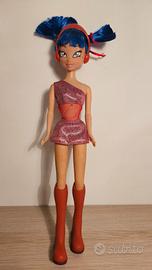 Winx Club bambola doll Poupee Musa 32 cm