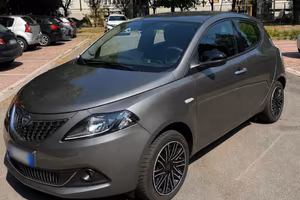 Lancia Ypsilon GPL Ecochic - 35600 Km - Anno 2023