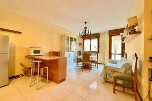 3 LOCALI A SCANZOROSCIATE