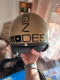 Casco Momo Design