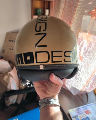 Casco Momo Design