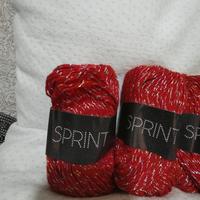 Filato di cotone rosso brillante