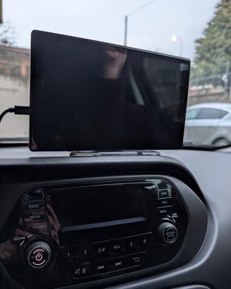 Schermo per auto con wireless CarPlay 