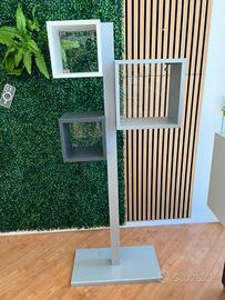 Espositore da terra a 3 Moduli con led e serratura