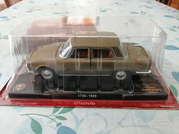 Alfa Romeo Giulia 1750 modellino in scala 1:24