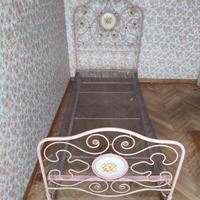 Letto antico in ferro battuto 