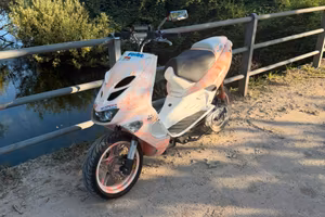 APRILIA SR TPR 86-NON È UNO SCOOTER È UN PROBLEMA