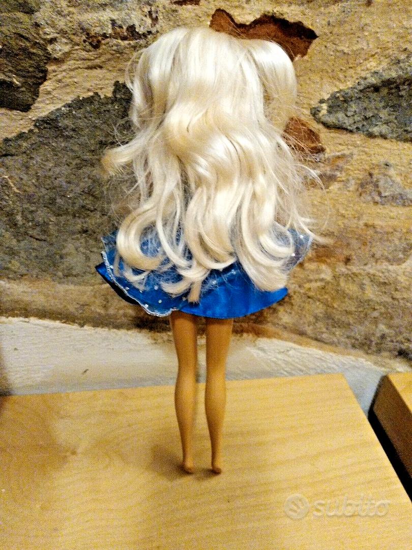 MATTEL, Barbie vintage, 1966 (corpo), 1976 (testa), vestiti originali. 