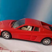 collezione. modellino FERRARI. 