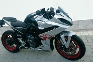 Suzuki GSX-8R X8R ABS EURO 5 +