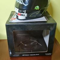 Valentino  Rossi  casco replica  1:2 autografato 