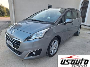 Peugeot 5008 1.6 HDi 115CV"7 POSTI" NAVI TETTO