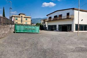 Immobile di 675 m² con più di 5 locali a Tivoli