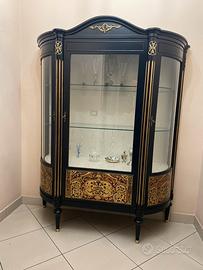 Vetrina in legno modello boulle laccata nero opaco