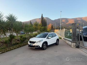 PEUGEOT - 2008 - BlueHDi 120 S&S Allure