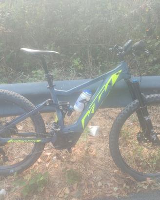 Bicicletta da enduro elettrica KTM Macina Kapoho