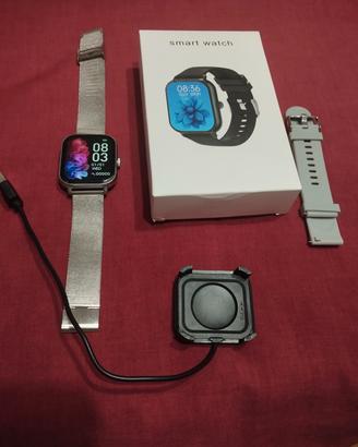 smartwatch  nuovo solo aperto Trattabile