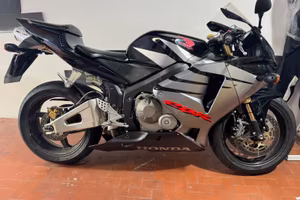 Honda CBR 600 RR (2005/06)-da Vetrina-originale