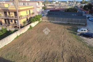 TER. AGRICOLO A GIUGLIANO IN CAMPANIA