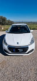 Peugeot 208 Allure
