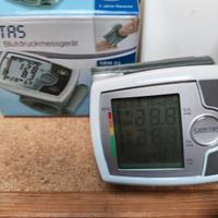 Sanitas SBM 03 misuratore di pressione da polso.