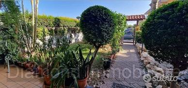 Villetta a schiera 280mq a Mascali