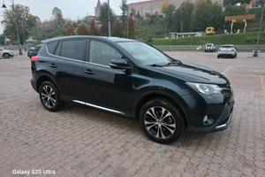 RAV4 4X4 garanzia toyota ritiro usato/