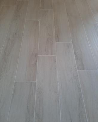 Pavimento gres porcellanatto, misure (cm 0,20x120)