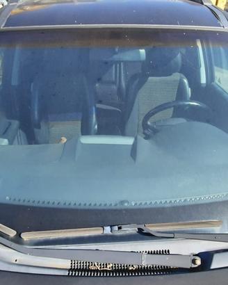KIA SPORTAGE 4WD 2008 - PARABREZZA ANTERIORE
