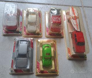 Lotto 6 modellini auto Majorette serie 200 e 300