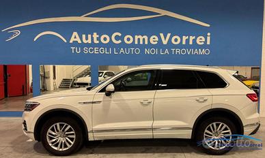 Volkswagen Touareg 3.0 TDI 286CV - IN