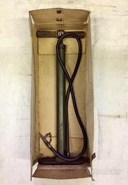 Willys mb Ford gpw pompa  Nos