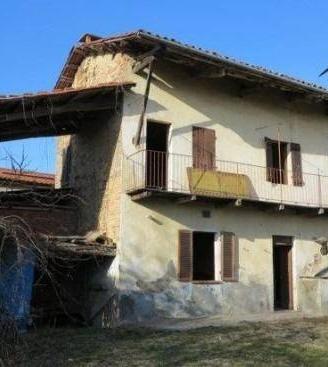 Immobile in asta di 110 m² con 4 locali a Piovà Ma